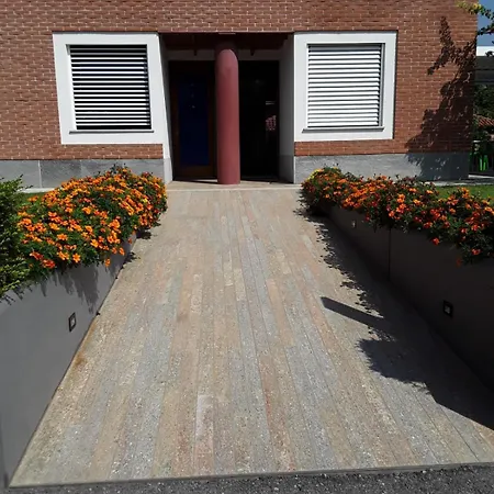 Tra Langhe E Alpi Lägenhet *