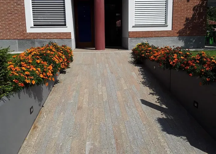 Tra Langhe E Alpi شقة *